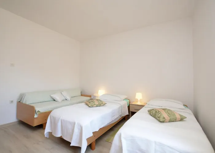 Apartment Napoleon Zminj