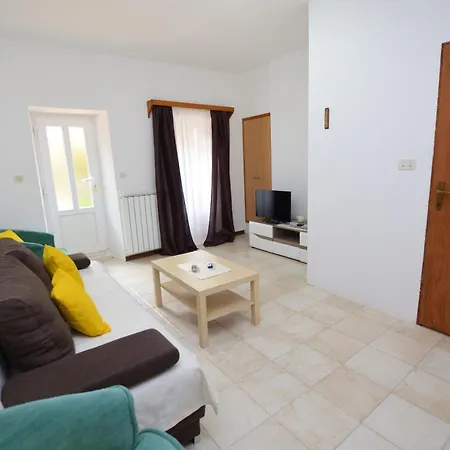 Napoleon Apartment Zminj